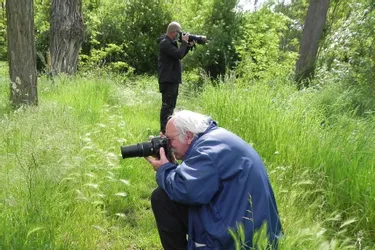 Renaud Daniel a animé la « balade photo nature » organisée par la médiathèque Entre Dore et Allier