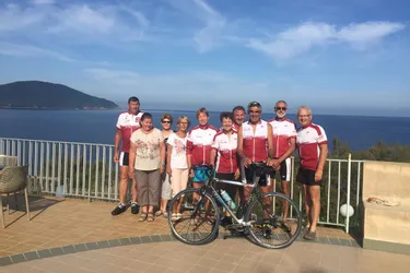Le club cyclos sur les routes de Corse