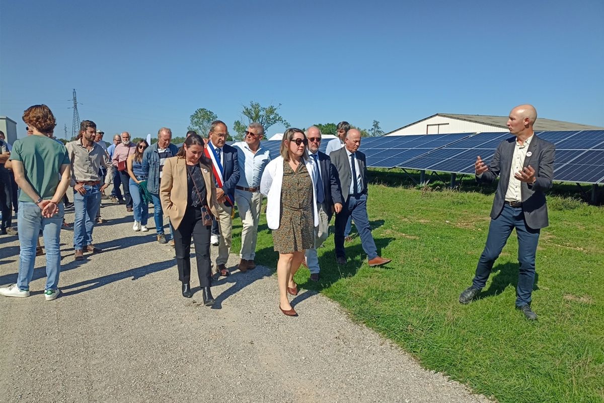 une-nouvelle-centrale-solaire-inaugur-e-bayet-la-montagne