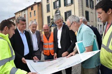 Laurent Wauquiez a visité le chantier du Postel, soutenu par la Région