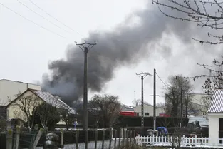 Puy-de-Dôme : important feu sur le site de l'usine Socamont