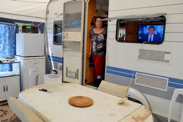 [Mon été, mon camping] Dans leur caravane à Pontaumur, comme à la maison !