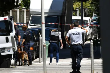 Attentat de Nice : l'ex-maire de Saint-Maurice-de-Lignon a "vu le massacre, c'était insupportable..."