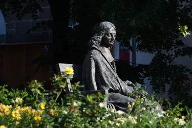 Un humaniste, un scientifique, un génie... Qui était Blaise Pascal, né en Auvergne il y a 400 ans ?
