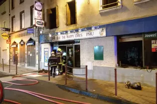 Un incendie se déclare en pleine nuit dans la cuisine d'un bar à Aulnat (Puy-de-Dôme)
