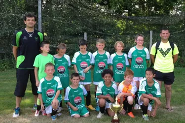 Victoire des U11 de l'Entente des Vergers foot au tournoi de Hautefort