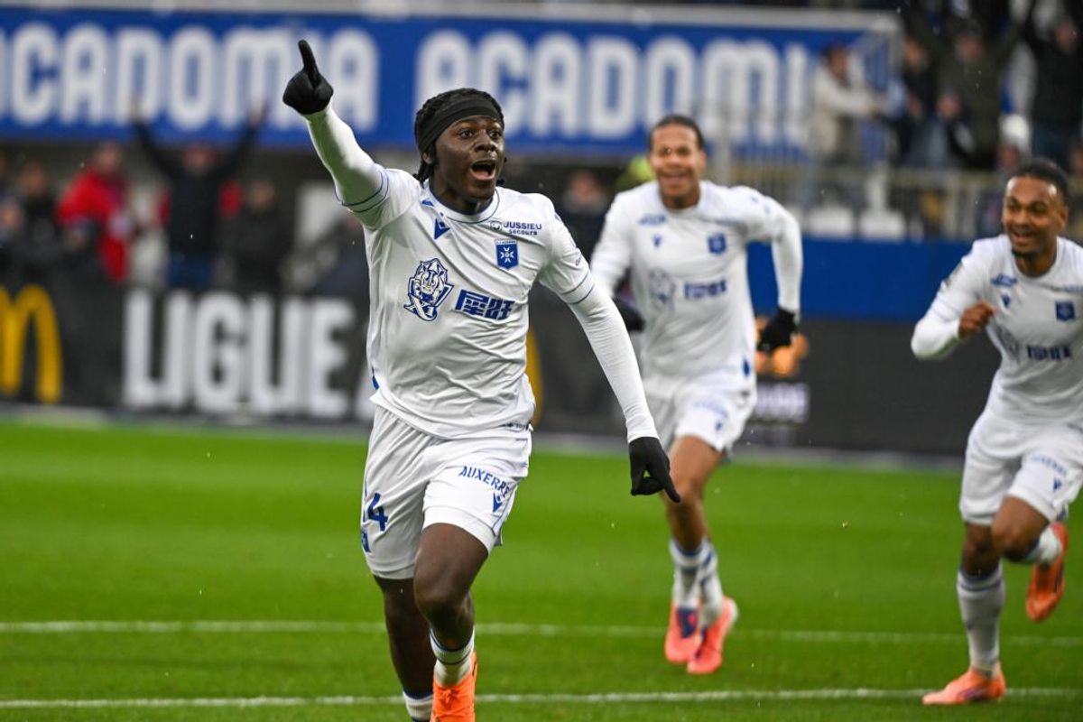 Le milieu de l'AJA Rudy Matondo vers un très gros transfert au Paris FC