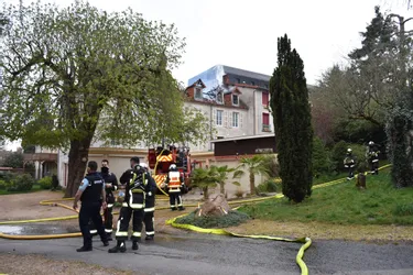 Néris-les-Bains (Allier) : l'hôtel du Parc des Rivalles partiellement détruit dans un incendie