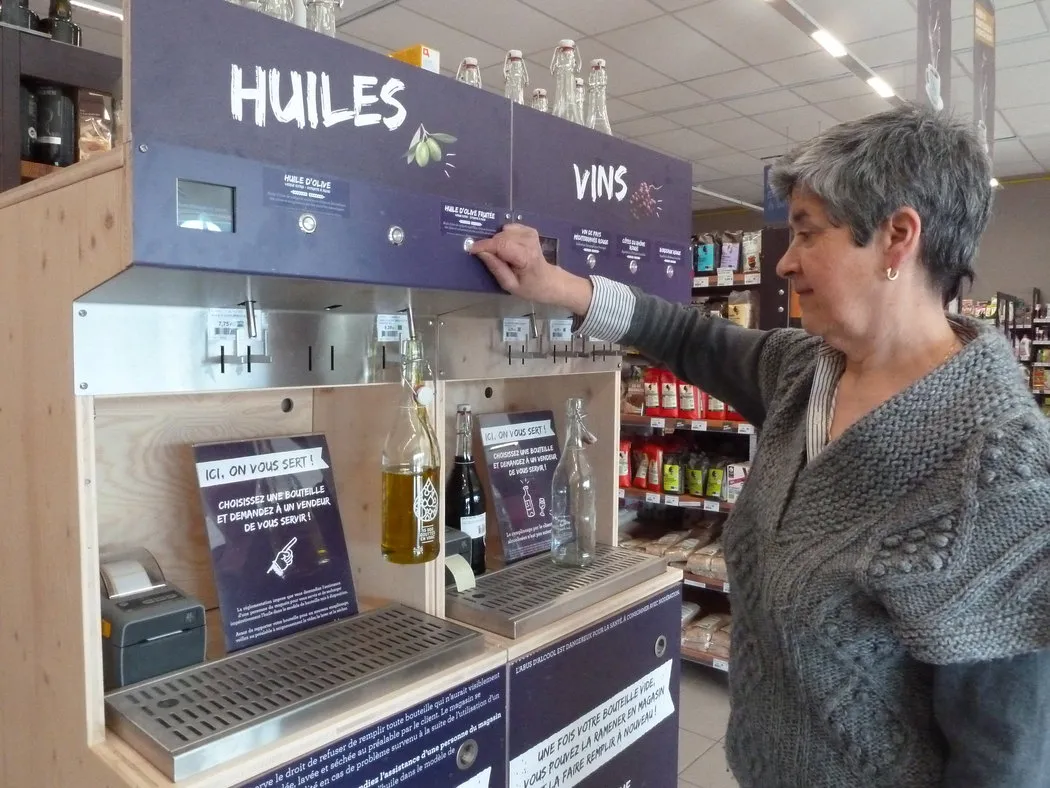 elfbar nachfüll pod läuft aus CigStore Saint Amand Montrond main image 1