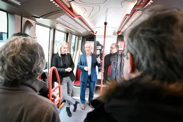 Les rames du tramway de Clermont-Ferrand se refont une santé et une beauté
