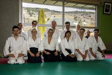 Les clubs d’aïkido se rencontrent