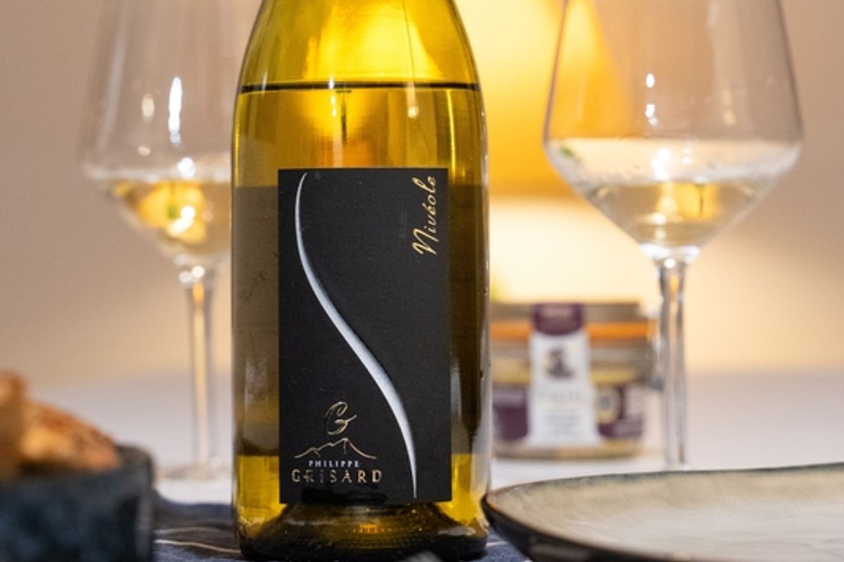 Uez 4 Fillable Découvrez 4 vins blancs recommandés par nos journalistes - La ...