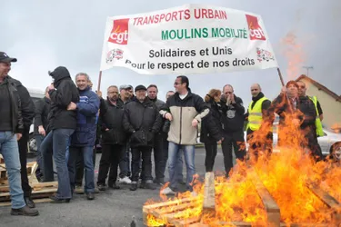 Quatrième jour de grève des chauffeurs de Moulins Mobilité
