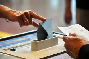 Elections municipales partielles : c'est reparti pour un tour de scrutin à Laroquebrou (Cantal), ce dimanche 12 septembre
