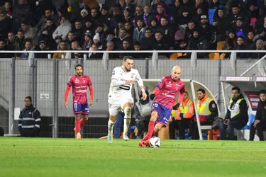 Clermont Foot : Johan Gastien encore forfait pour la réception de Marseille, Rashani et Gonalons dans le groupe