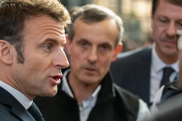 Réforme des retraites : Macron réunit les chefs de partis et de groupes parlementaires de la majorité