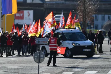 Réforme des retraites : marche dans Guéret de la préfecture à la "Sécu" pour la neuvième journée de mobilisation