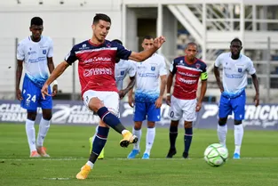 Trois offres de clubs de Ligue 1 pour Adrian Grbic (Clermont Foot)