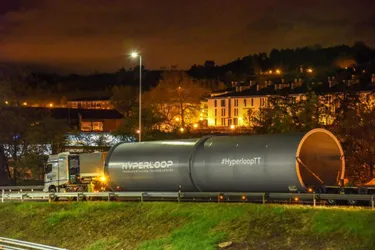 Comparatif des deux projets Hyperloop dans le sud-ouest en quatre points