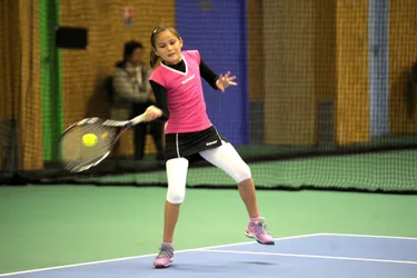 La Clermontoise Flavia Scata a remporté le tournoi de tennis interrégional multichances 9 ans à Yzeure
