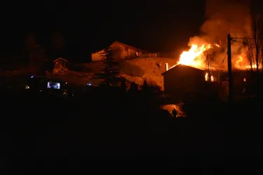 Sauvés de l'incendie de leur maison à Aubazaguet grâce à un détecteur de fumée