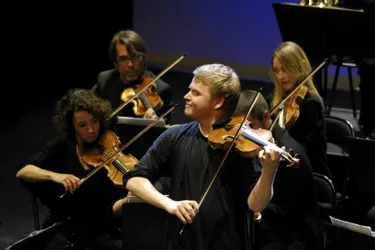 L’orchestre d’Auvergne ajoute un violon électrique à ses cordes