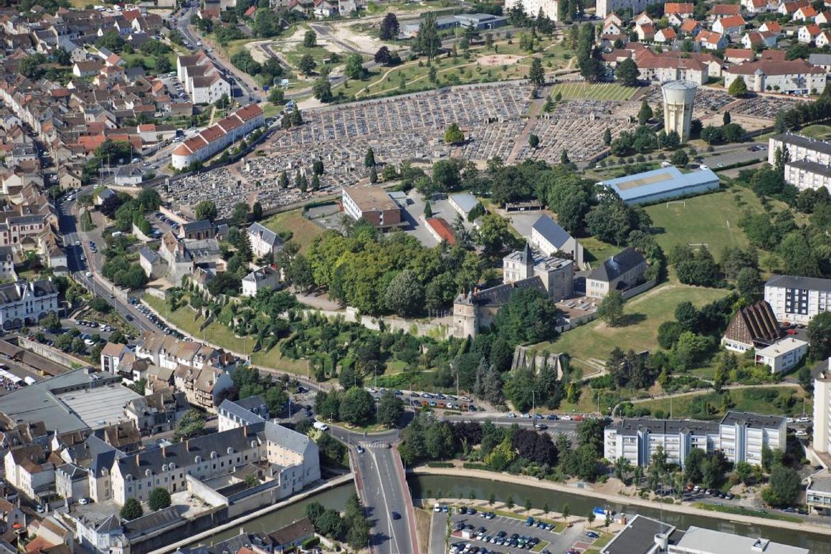 Rassemblement de l’extrême droite européenne dans le Loiret : une contre-manifestation organisée à Montargis le 9 juin
