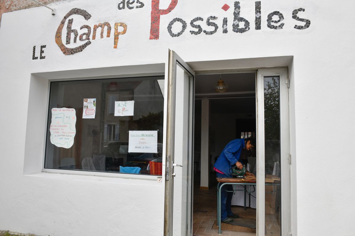 Le collectif Le Champ des possibles a ouvert son tierslieu à Montluçon — free download