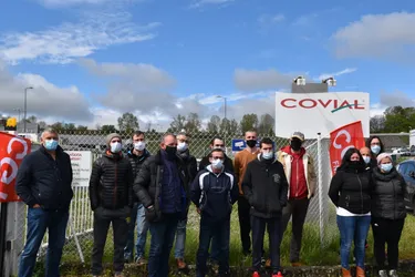 Fin du mouvement de grève à Covial, abattoir d'Aurillac (Cantal), ce lundi 3 mai