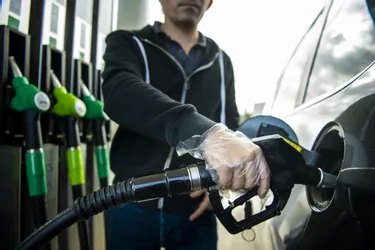 La hausse du prix des carburants inquiète les professionnels de l'Allier et du Puy-de-Dôme