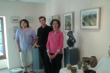 Trois artistes partagent une exposition