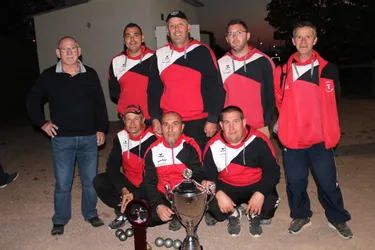 Saint-Gérand-le-Puy remporte la coupe du comité départemental