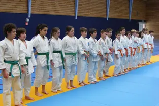 Une rencontre éducative pour les judokas