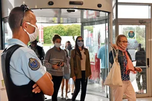 Corrèze : en immersion avec des gendarmes chargés de faire respecter le port du masque sur les aires d'autoroute