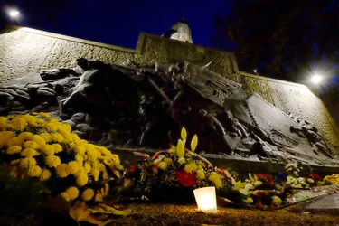 Attentats de Paris : Les hommages du week-end en Auvergne et Limousin