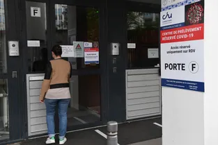 Le centre de dépistage du CHU de Clermont-Ferrand mobilisé sur les Ehpad