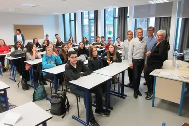 Les lycéens d'Albert-Londres se penchent sur l’immigration en France