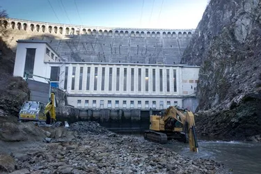 La vidange du barrage de Sarrans se prépare pour 2014