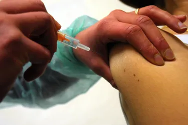 9.600 doses de vaccins contre le Covid-19 attendues ce mercredi à l'hôpital de Moulins