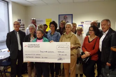 Plus de 13.000 € recueillis pour Entraide cancer du sein