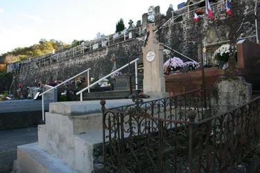 Reprise de concessions à l’état d’abandon au cimetière de Laguenne