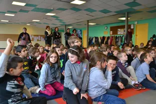 Quatre-vingts élèves et le personnel d’une école élémentaire d’Issoire ont été sensibilisés