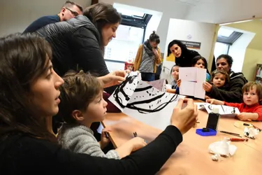 Une dizaine d’enfants a participé à l’atelier de création d’un livre à Felletin