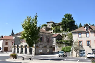 Olliergues (Puy-de-Dôme) propose un service de livraison gratuit de courses alimentaires à ses habitants