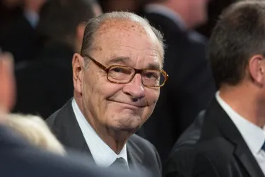 Jacques Chirac "va mieux" et devrait sortir de l'hôpital
