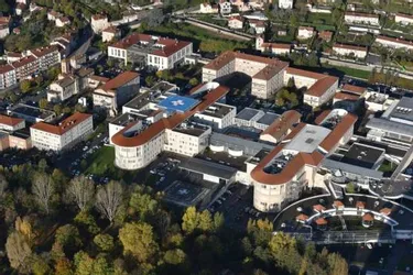 Covid-19 : en Haute-Loire, l’hôpital Emile-Roux du Puy-en-Velay déclenche officiellement le Plan blanc