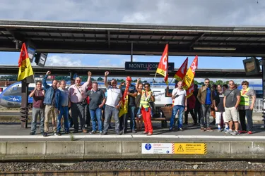 Les cheminots mobilisés à Montluçon : « Notre gare va devenir une station de bus »