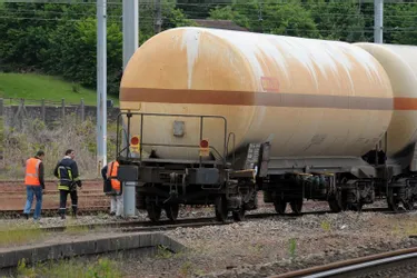 Fuite de gaz d'un wagon: la ligne Paris-Toulouse coupée plusieurs heures hier