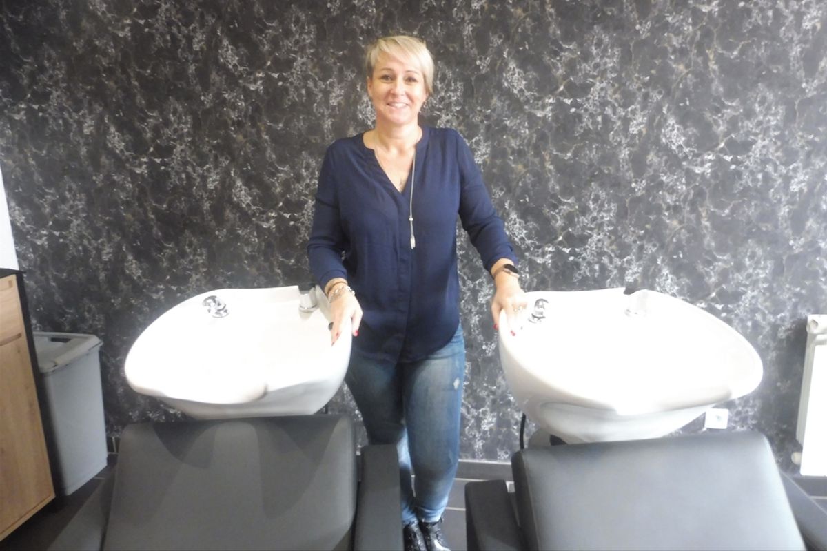 SAINT ALBAN LES EAUX. Coiffure Sandy’S, un salon relooké - Le Pays Roannais