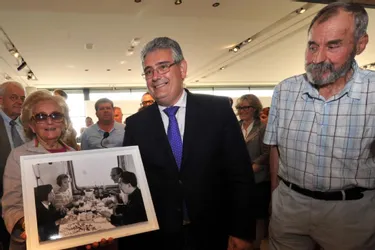 Corrèze : une expo d'« Instantanés » offre un portrait inédit de l’ancien président Chirac